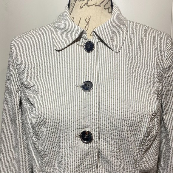 Charter Club 100% Cotton Lightweight pinstripe Blazer/Jacket Size Medium Gray - Picture 3 of 10